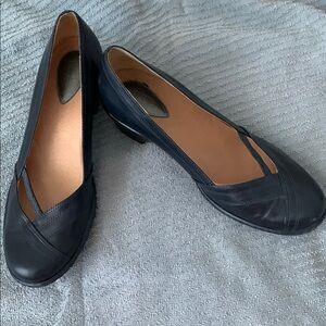 Clarks Leather Navy Blue Heels